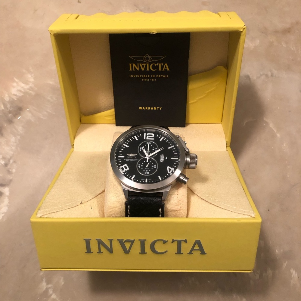 Invicta Men’s Black Dial Silver-Tone Chronograph Watch